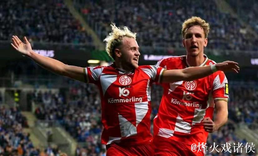 波兹南莱赫主场1-1战平美因茨队,欧协杯连续两轮未取胜 波兹南莱赫主场1-1战平美因茨队,欧协杯连续两轮未取胜